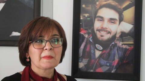 Öldürülen Survivor kameramanının annesi Aynur Baycın, oğlunun hatıralarıyla ayakta duruyor
