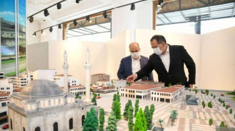 Başkan Demir: “Saathane Meydanı Projesi ile şehrimizin tarihi dokusunu gün yüzüne çıkaracağız”