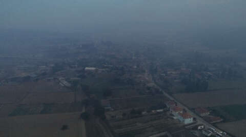 Alevler nedeniyle boşaltılan Kumköy havadan görüntülendi