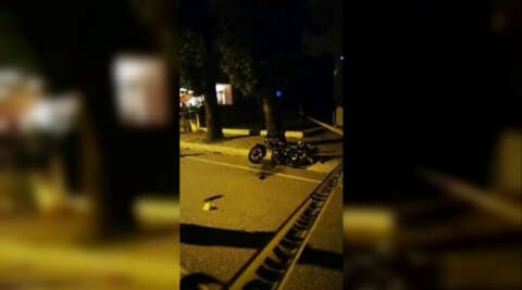 Sakarya’da spor otomobil ile motosiklet çarpıştı: 1 ölü, 2 yaralı
