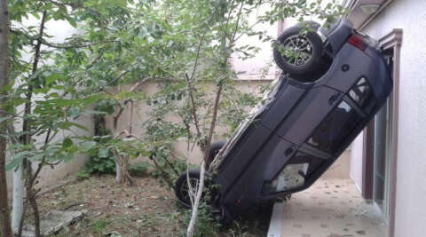 Bursa'da bahçesinde otomobili böyle görünce şok geçirdi