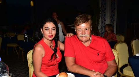 Süperstar Ajda Pekkan üç saat sahnede kaldı