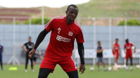 Arouna Kone, Sivasspor ile yeniden anlaştı
