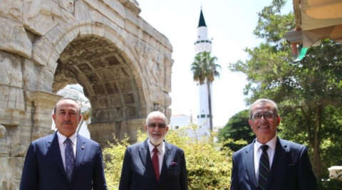 Bakan Çavuşoğlu, Maltalı ve Libyalı mevkidaşlarıyla görüştü
