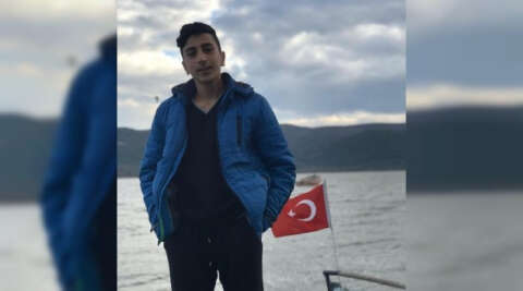 Bursa'da ikiye bölündü! Sürücü ve arkadaşı hayatını kaybetti