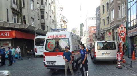 Taksim’de tiner kullanan iki kardeş birbirini yaktı: 1 ağır yaralı
