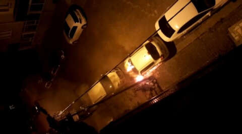 Gaziosmanpaşa’da bir otomobil kundaklandı