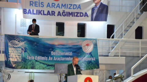 Cumhurbaşkanı Erdoğan: “Ağımızı denize atarken o denizde gelecek kuşakların da hakkı olduğunu asla unutmayacağız”