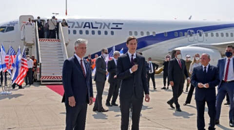 İsrail-BAE arasında ilk ticari uçuş