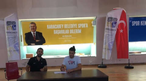 Karacabey Belediyespor 10 oyuncu ile anlaştı