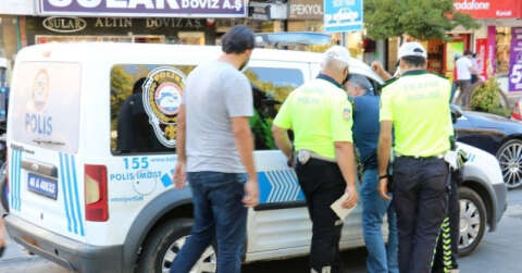 Kahramanmaraş’ta terör suçundan arana şüpheliyi trafik polisleri yakaladı