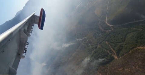 Adana’daki orman yangını vadiye hapsedildi