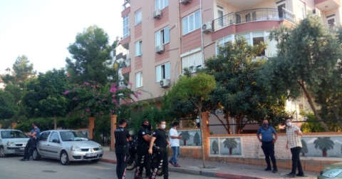 Antalya’da bir kadını silahla tehdit eden şüpheli adli kontrolle serbest bırakıldı
