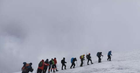 Tuncelili dağcılar, Ağrı Dağı’na tırmanış gerçekleştirdi