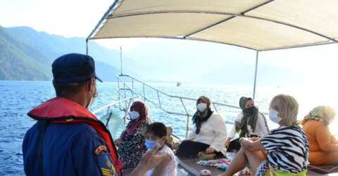 Antalya’da 8 gezinti, 2 tur teknesine işlem yapıldı