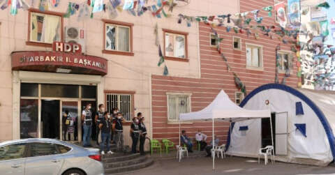 HDP önündeki ailelerin evlat nöbeti 393’üncü gününde