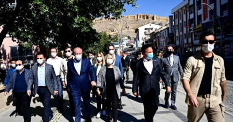 Muharrem İnce “Bin Günde Memleket Hareketi” programı kapsamında Bayburt ve Erzincan’da