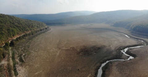 İstanbul’a su taşıyan 4 baraj kuruma noktasına geldi