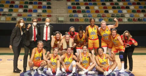 EuroLeague Kadınlar: Spar Girona: 76 - ACS Sepsi: 54