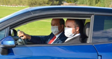 Cumhurbaşkanı Ersin Tatar KKTC’nin yerli otomobili ile test sürüşü gerçekleştirdi
