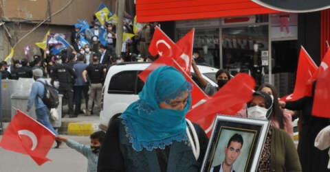 Şırnak anneleri HDP binasını ’Kahrolsun PKK’ sloganları ile inletti