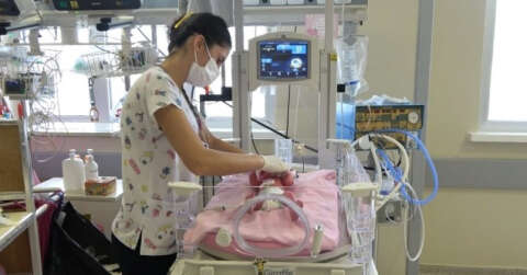 Prof. Dr. Canan Seren: “Türkiye’de doğan her 7 bebekten biri prematüre”