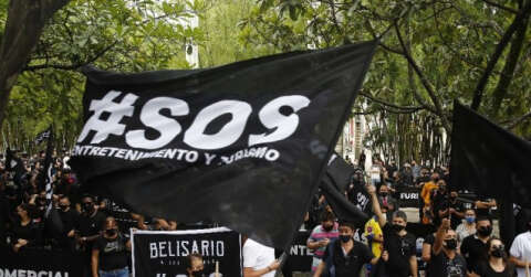 Kolombiya’daki hükümet karşıtı protestolara binlerce kişi katıldı