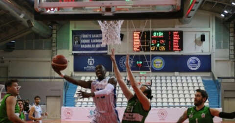 Erkekler Basketbol 1. Ligi: Kocaeli Büyükşehir Belediyesi Kağıtspor: 80 - Mamak Belediyespor: 91
