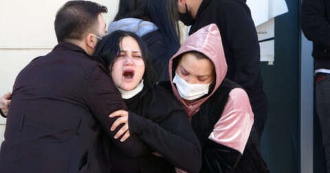 Antalya’da 3 kişinin lüks cipte ölümü