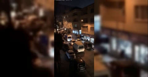 Bursa'da kısıtlamalara rağmen cadde ortasında halay
