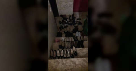 İhbar dönemi sonrası Antalya’da çekilen ayakkabı fotoğrafı sosyal medyada viral oldu