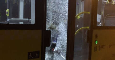 Kağıthane’de İETT otobüsüne taşlı saldırı
