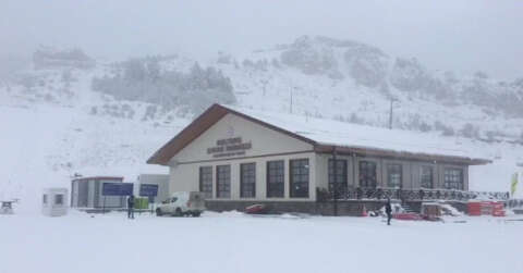 Keltepe Kayak Merkezi’nde kar kalınlığı 15 santimetreye ulaştı