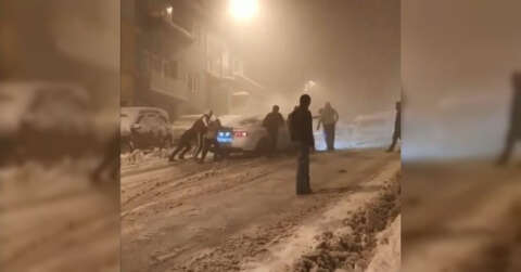 Bursa’da kar kazaları...Sürücüler zor anlar yaşadı