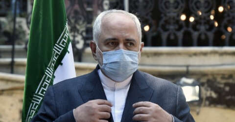 İran Dışişleri Bakanı Zarif’ten Fransa’ya tepki: “Siz savaş suçlusu Suudilere silah satıyorsunuz”