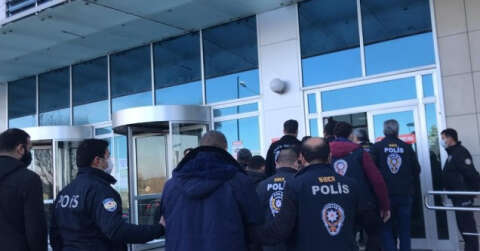 Adana’da yasa dışı bahis oynatan 7 kişi tutuklandı