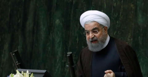 Ruhani: “Eğer terörist Trump’ın uyguladığı yaptırımlar olmasaydı korona virüs aşısına daha erken ulaşacaktık”