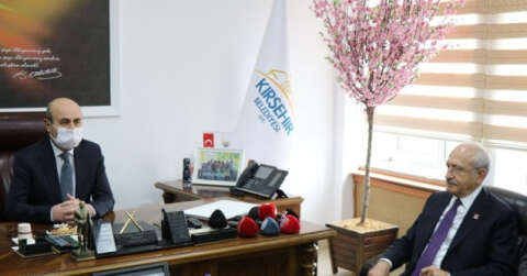CHP Genel Başkanı Kılıçdaroğlu, Kırşehir Belediyesi’ni ziyaret etti