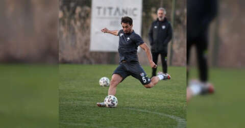 Bursaspor’da Furkan Emre Ünver ve Emirhan Aydoğan cezalı duruma düştü