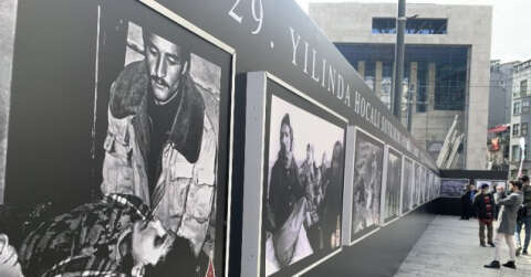 Hocalı katliamı 29. yılı resim sergisi İstiklal Caddesi’nde
