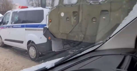 Moskova’da S-400 taşıyan araçlar zincirleme trafik kazasına karıştı