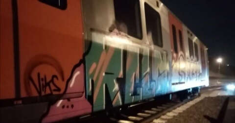 Başkent’te Rusya uyruklu iki genç tren vagonlarını boyarken yakalandı