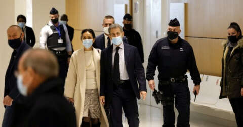Sarkozy, 3 yıl hapis cezasına çarptırıldı