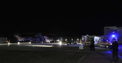 Eskişehir’de dağlık arazide mahsur kalan 4 kişi helikopterle kurtarıldı