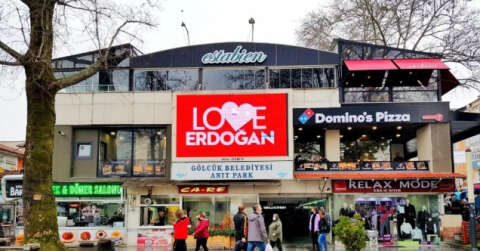Donanmanın merkezinden "Love Erdoğan" desteği