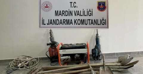 Mardin’de sit alanında kaçak kazı yapan 5 kişi suçüstü yakalandı