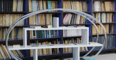 Öğrencilerin yeteneklerini sergileyebileceği Genç Kürsü