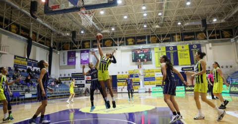 Fenerbahçe seride 1-0 öne geçti