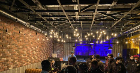 (Özel) Esenyurt’ta Afrikalıların korona partisine polis baskını