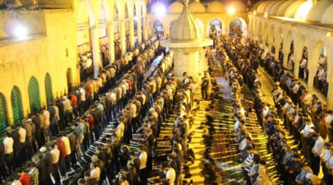 Peygamberler Şehri Şanlıurfa’da Berat Kandili Coşkusu